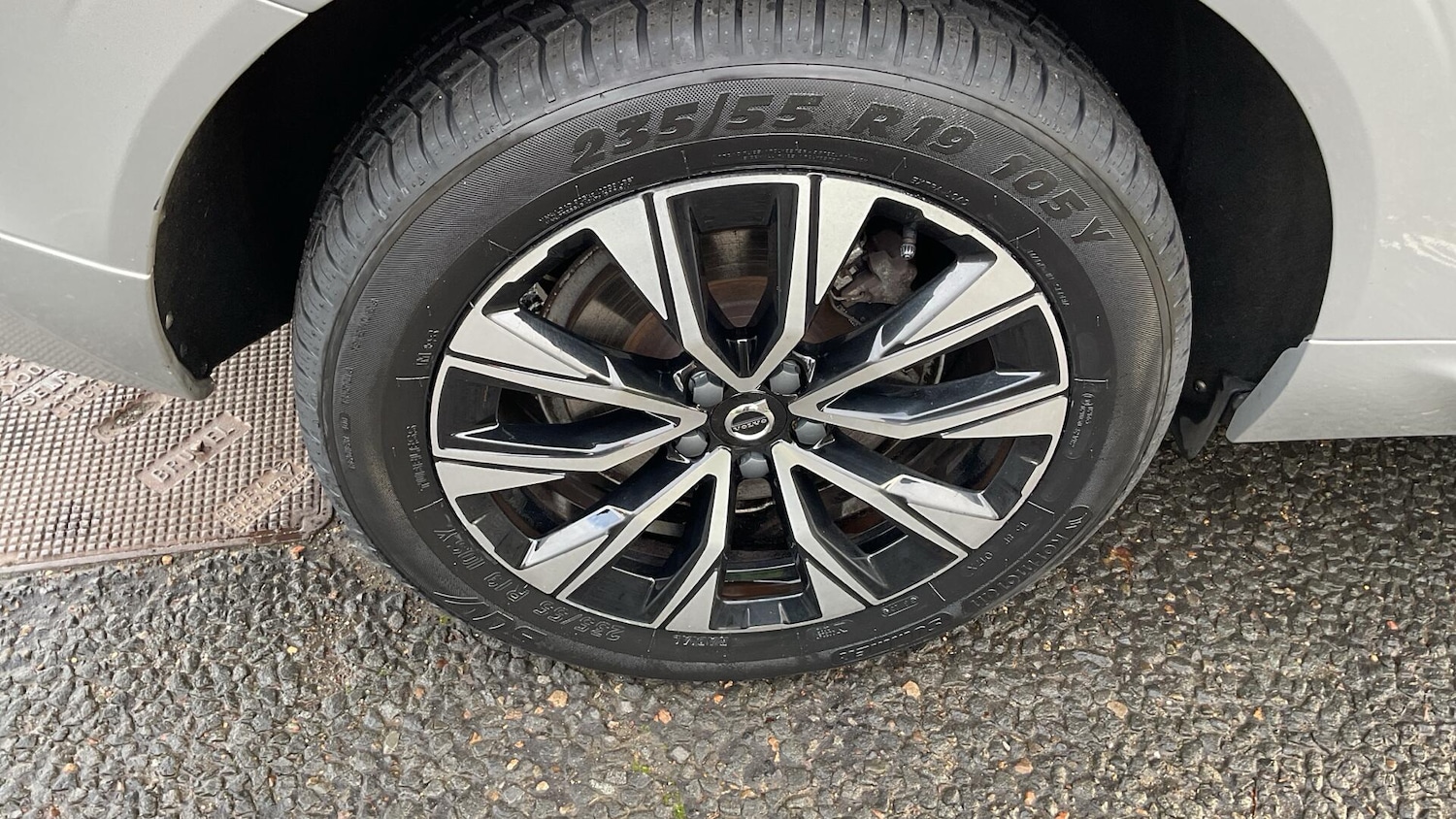 Used Volvo XC60 2023 for sale - 77238232: Photo 39