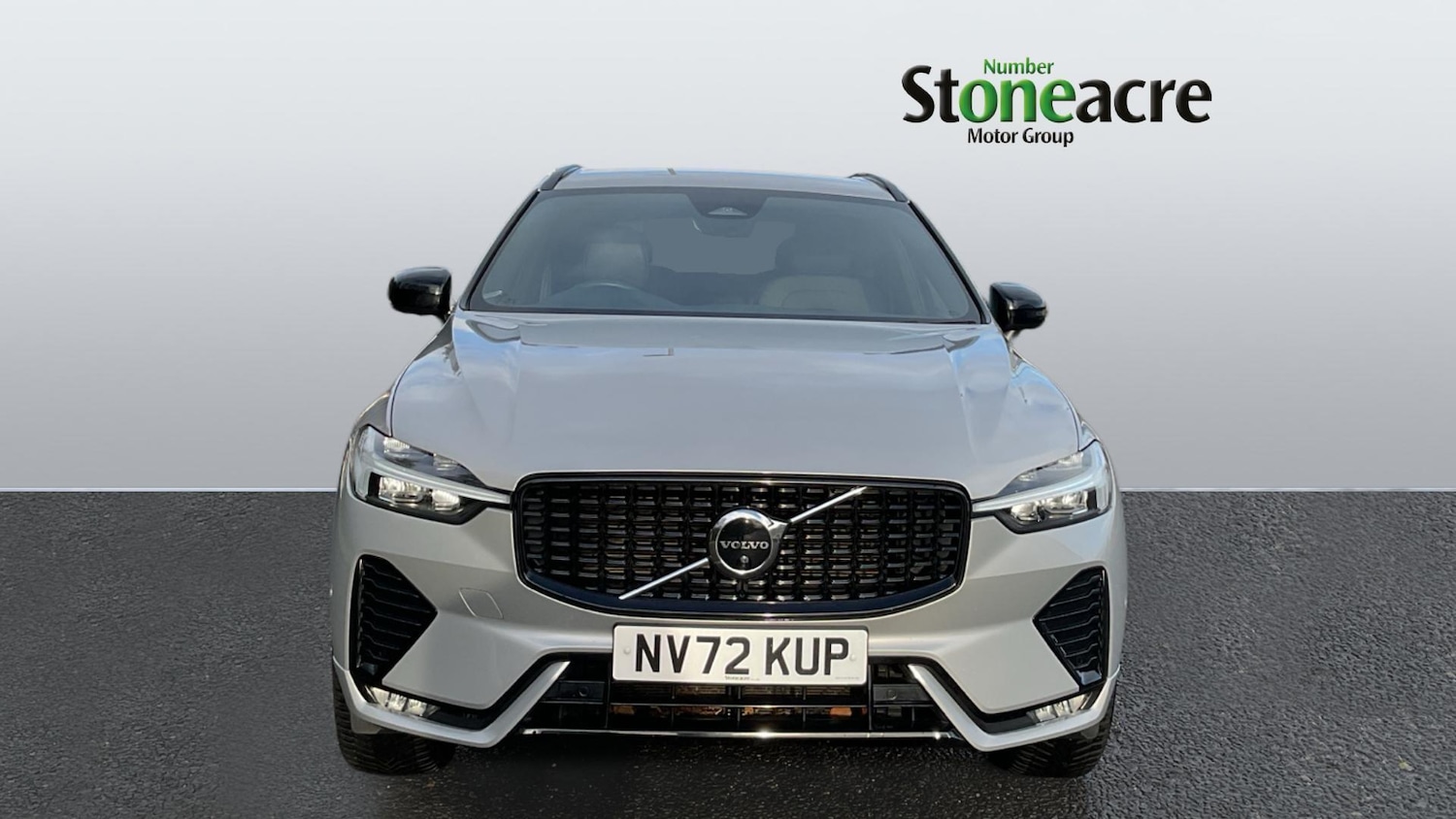Used Volvo XC60 2023 for sale - 77238232: Photo 8
