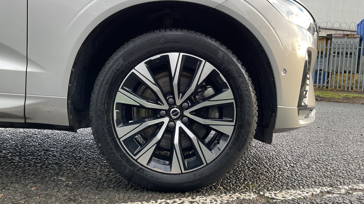 Used Volvo XC60 2023 for sale - 77238232: Photo 9