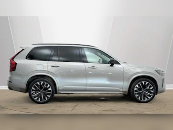 Used Volvo XC90 2025 for sale - 77807819: Photo