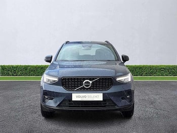Used Volvo XC40 2026 for sale - 79669492: Photo