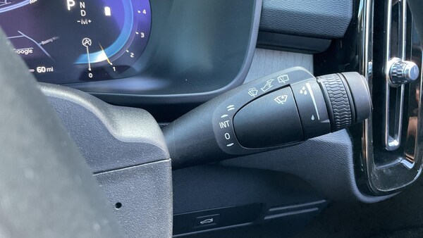 Used Volvo XC40 2024 for sale - 75450032: Photo 21