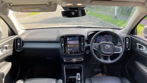 Used Volvo XC40 2024 for sale - 75450032: Photo 5