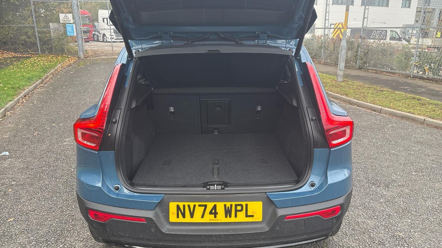 Used Volvo XC40 2025 for sale - 76336296: Photo 13