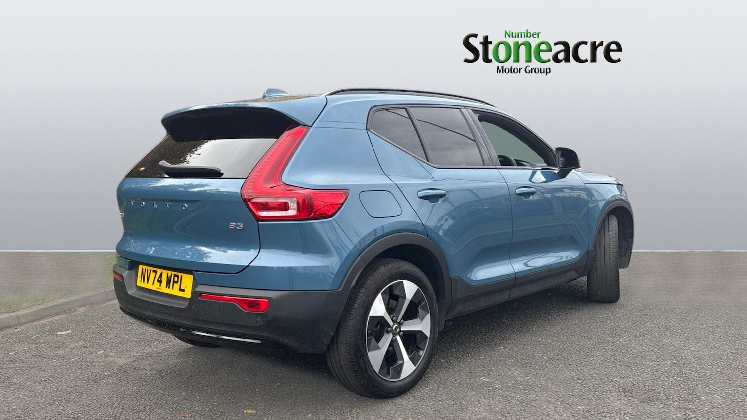 Used Volvo XC40 2025 for sale - 76336296: Photo 2