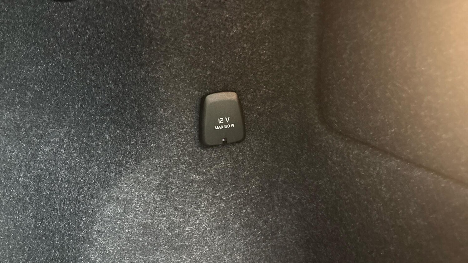 Used Volvo XC40 2025 for sale - 76336296: Photo 22