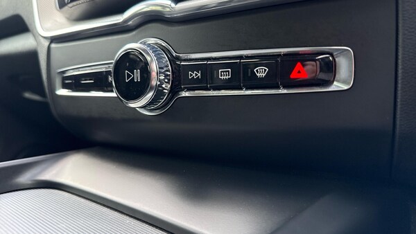 Used Volvo XC60 2023 for sale - 76151694: Photo 30