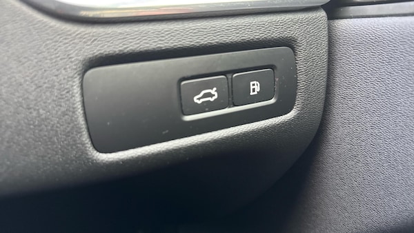 Used Volvo XC60 2023 for sale - 76151694: Photo 31