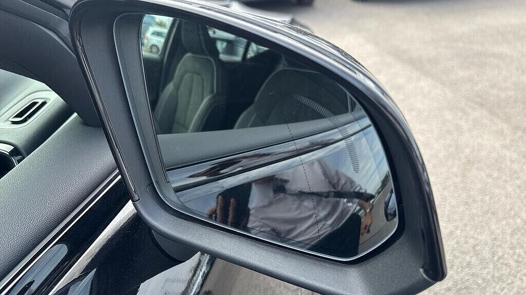 Used Volvo XC40 2025 for sale - 77155259: Photo 23