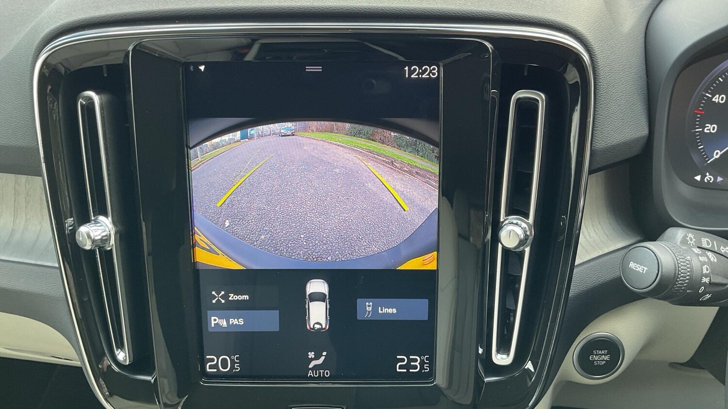 Used Volvo XC40 for sale - 77824514: Photo 19