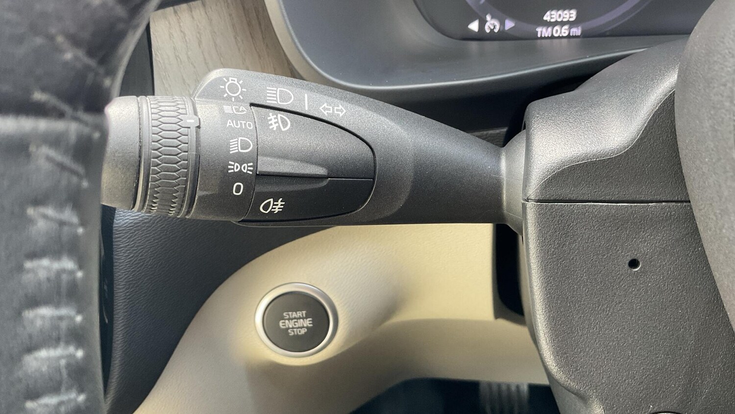 Used Volvo XC40 for sale - 77824514: Photo 20