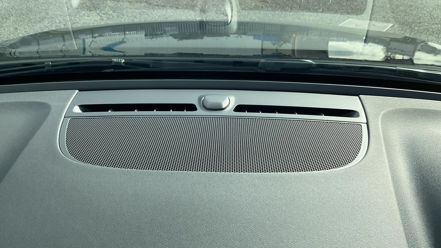 Used Volvo XC40 for sale - 77824514: Photo 25