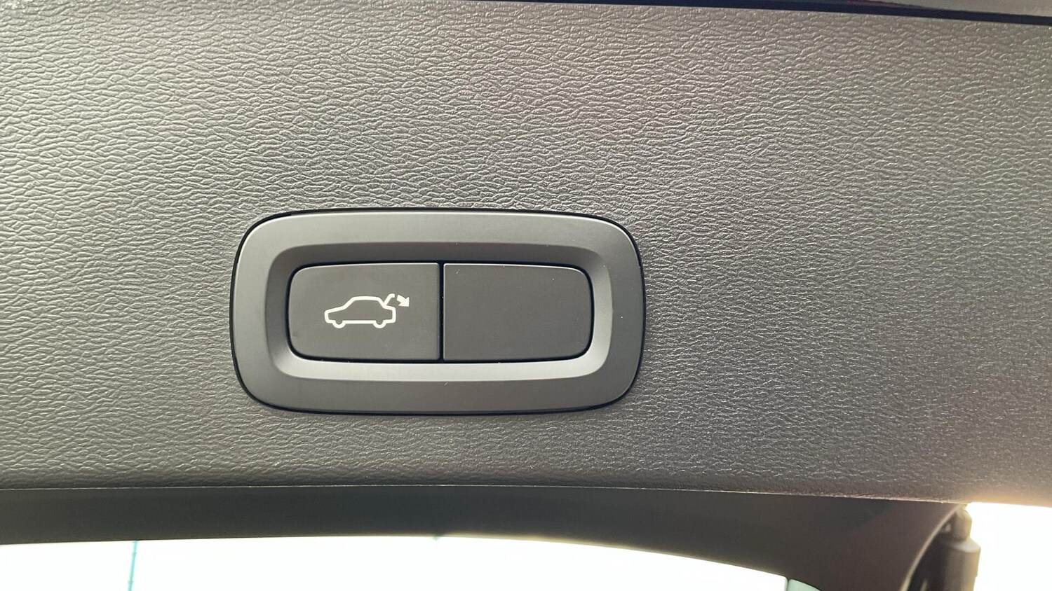 Used Volvo XC40 for sale - 77824514: Photo 35