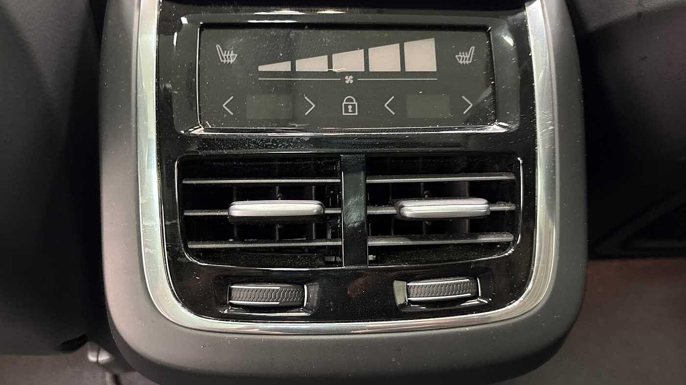 Used Volvo XC60 2025 for sale - 76512863: Photo 17