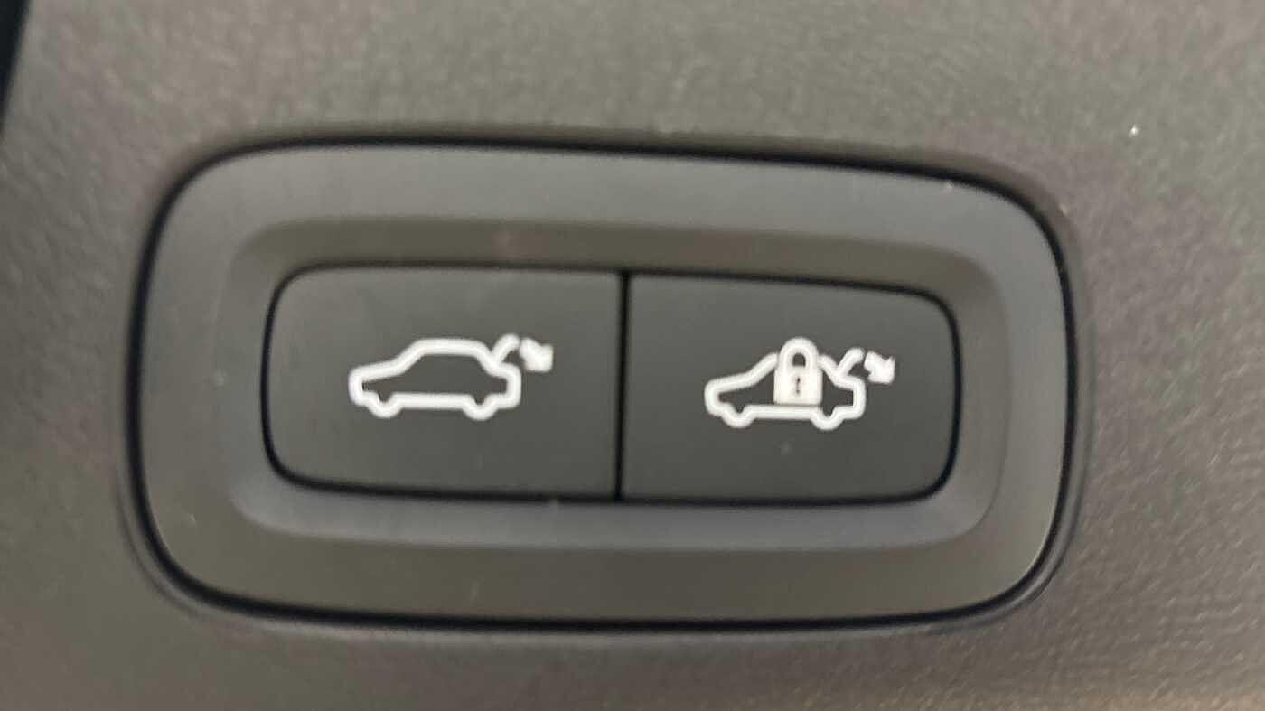 Used Volvo XC60 2025 for sale - 76512863: Photo 19