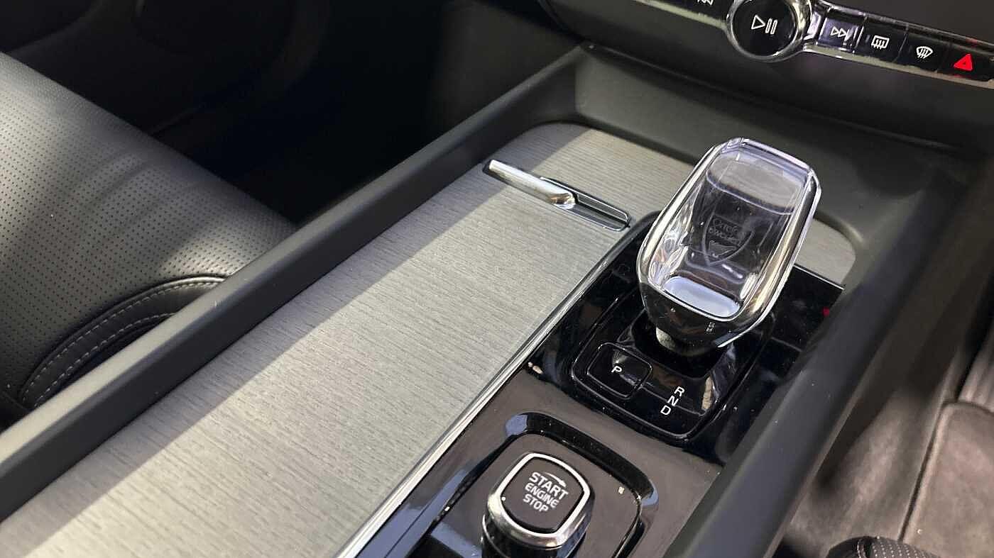 Used Volvo XC60 2025 for sale - 76512863: Photo 32