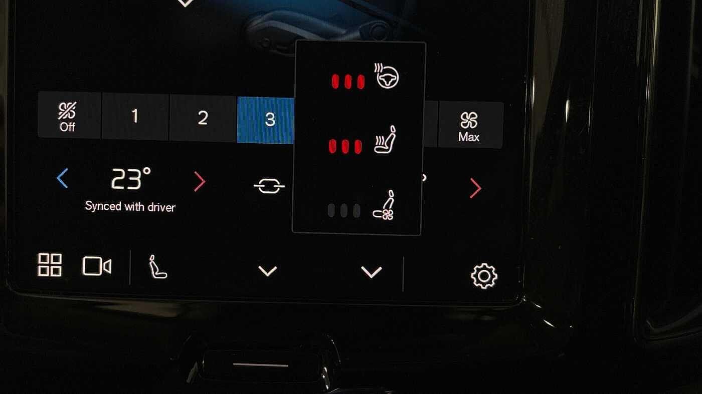 Used Volvo XC60 2025 for sale - 76512863: Photo 41