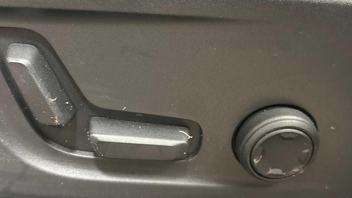 Used Volvo XC40 2025 for sale - 77598074: Photo 28