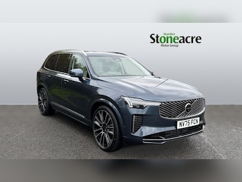 (75) - Ultra, T8 AWD Plug-in hybrid, Electric/Petrol, Bright, 7 Seats 5-Door