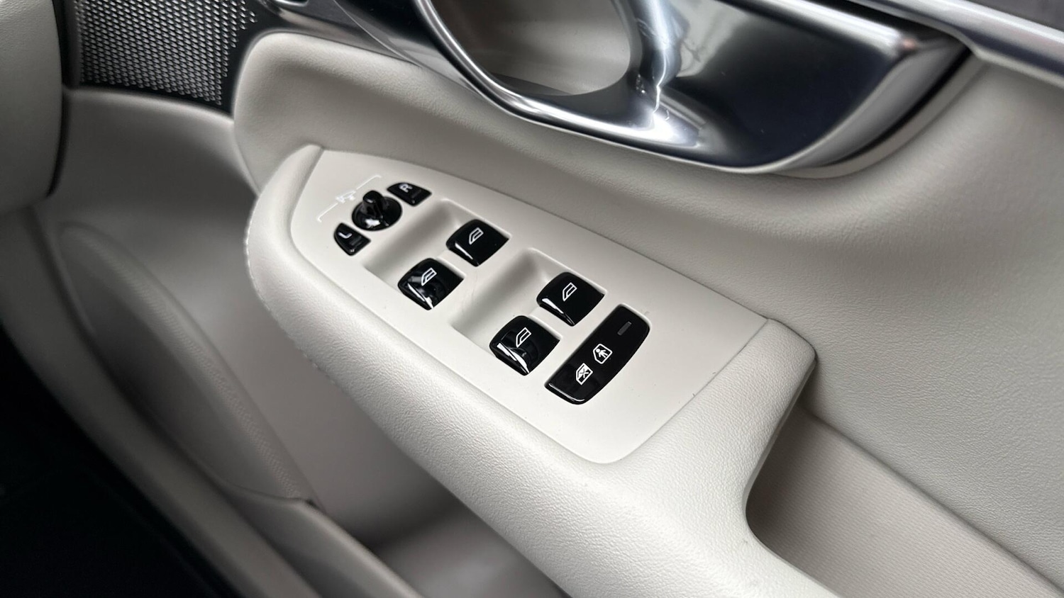 Used Volvo XC90 2025 for sale - 76498481: Photo 22