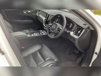 Used Volvo XC60 2023 for sale - 76377239: Photo