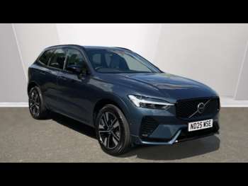 2025 (25) - Plus, B5 AWD Mild hybrid, Petrol, Dark 5-Door