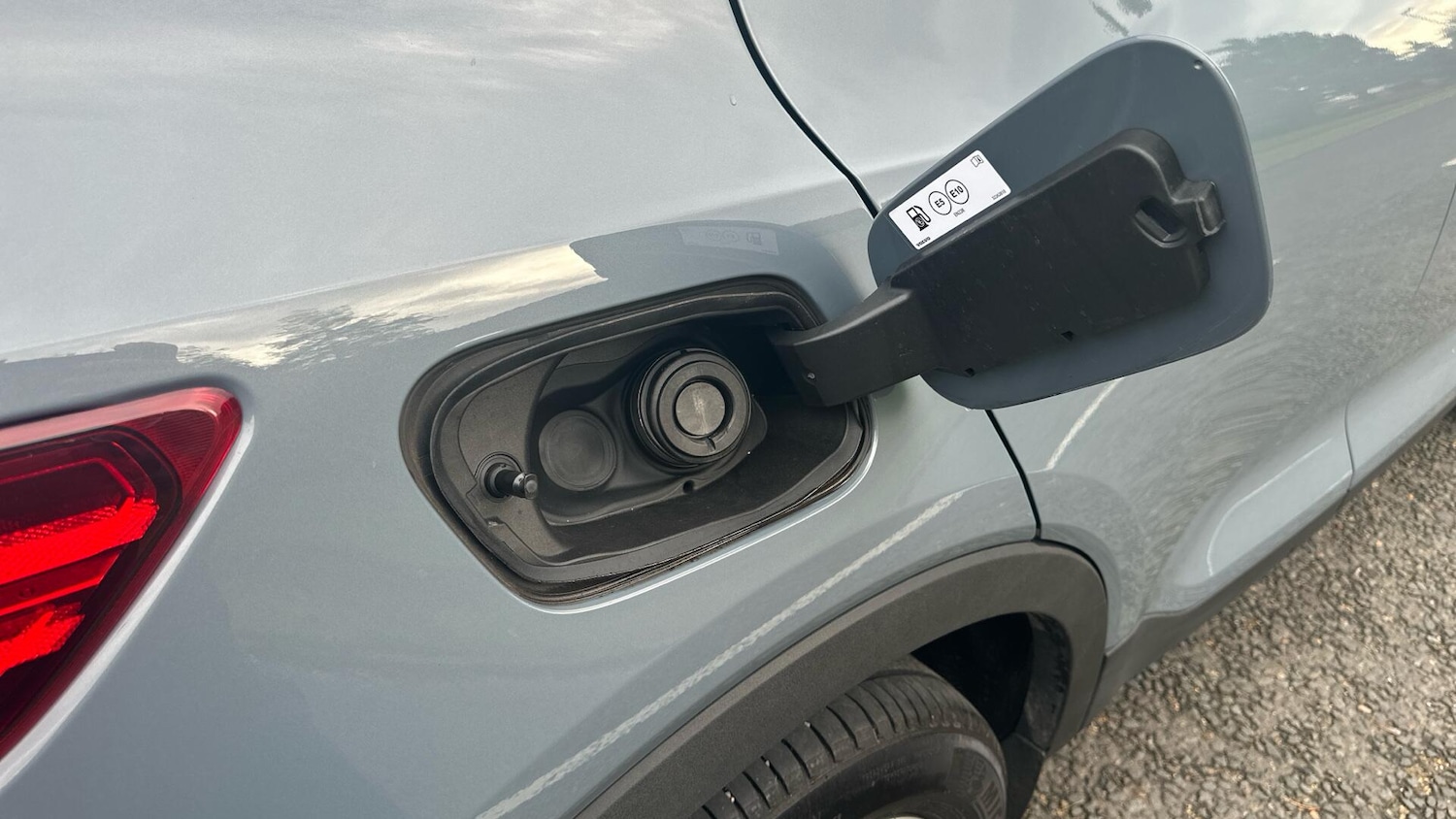 Used Volvo XC40 2023 for sale - 76425611: Photo 15