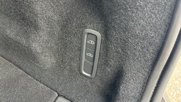 Used Volvo XC60 2024 for sale - 75214725: Photo 18