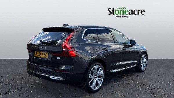 Used Volvo XC60 2024 for sale - 75214725: Photo 2