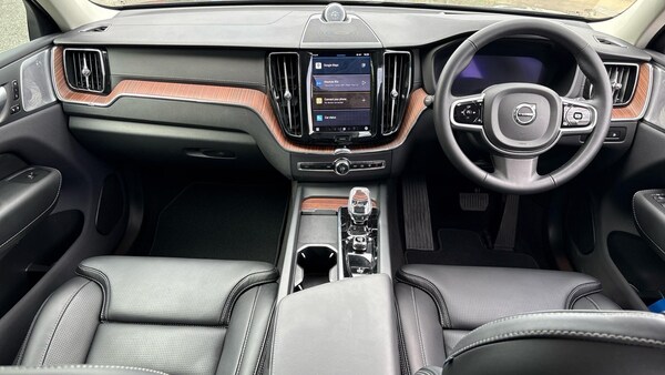 Used Volvo XC60 2024 for sale - 75214725: Photo 5