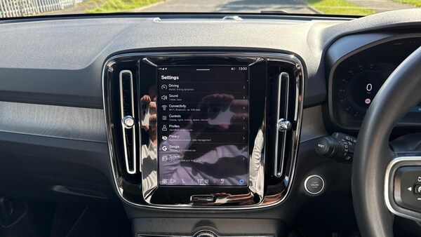 Used Volvo XC40 2023 for sale - 76158779: Photo 15