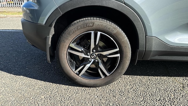 Used Volvo XC40 2023 for sale - 76158779: Photo 29