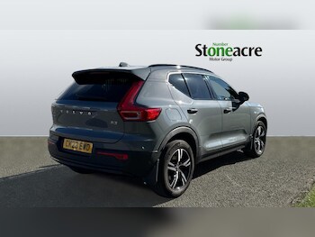 Used Volvo XC40 2023 for sale - 76158779: Photo 2