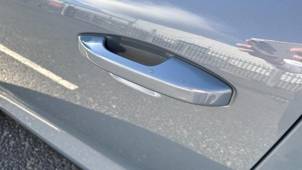 Used Volvo XC40 2023 for sale - 76158779: Photo 36