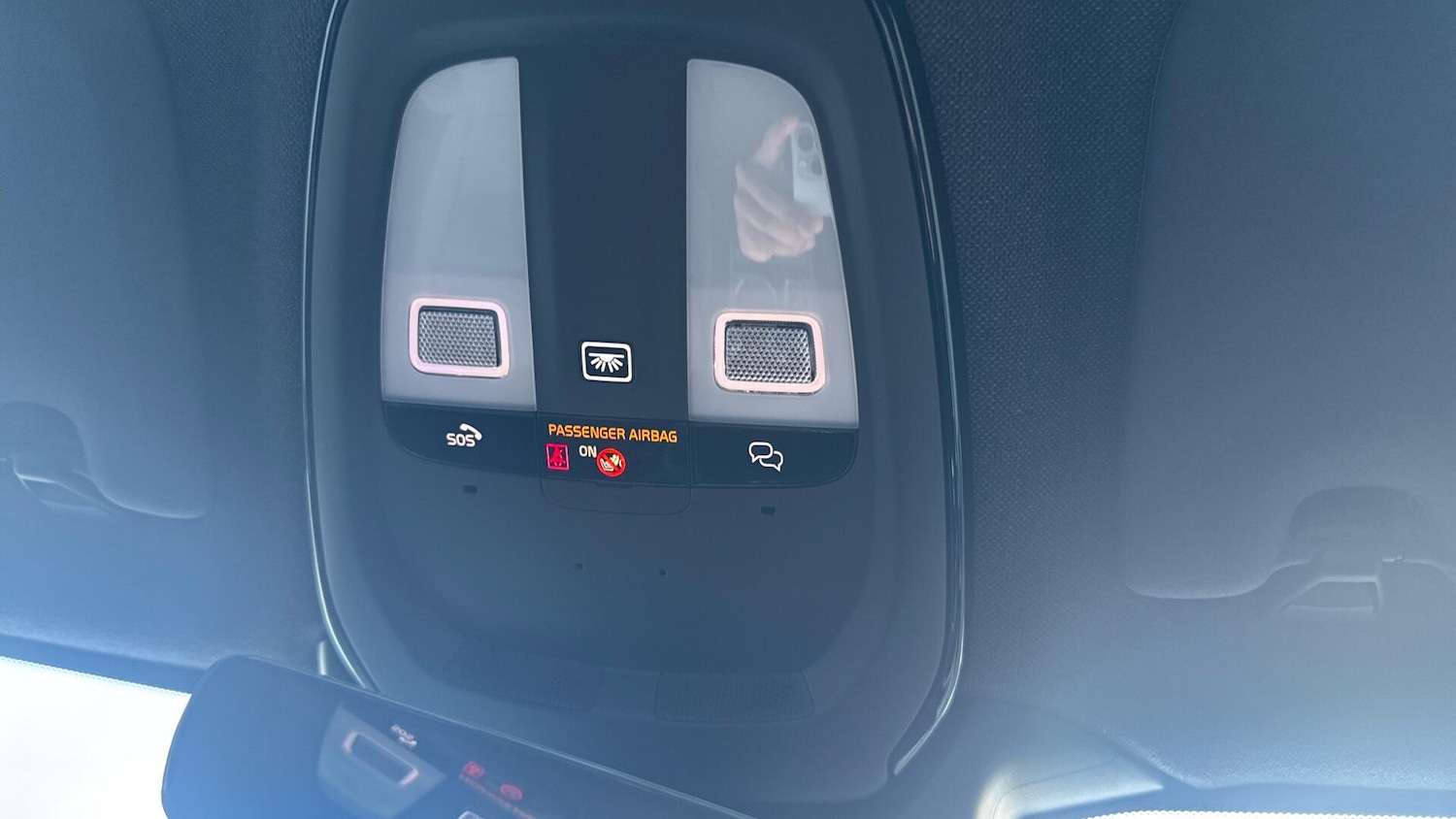 Used Volvo XC40 2023 for sale - 76855717: Photo 26