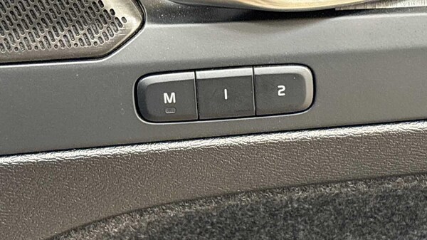 Used Volvo XC40 2024 for sale - 75634488: Photo 26