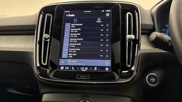 Used Volvo XC40 2024 for sale - 75634488: Photo 37