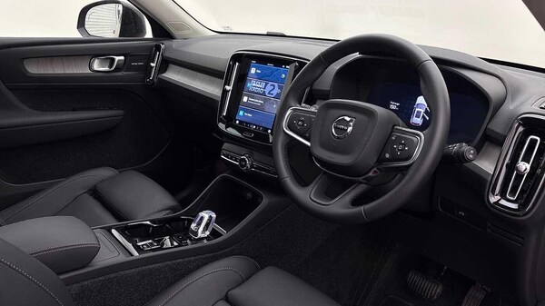Used Volvo XC40 2024 for sale - 75634488: Photo 9