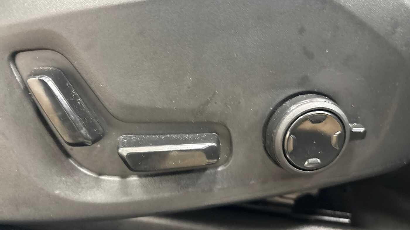 Used Volvo XC90 2025 for sale - 76389023: Photo 28