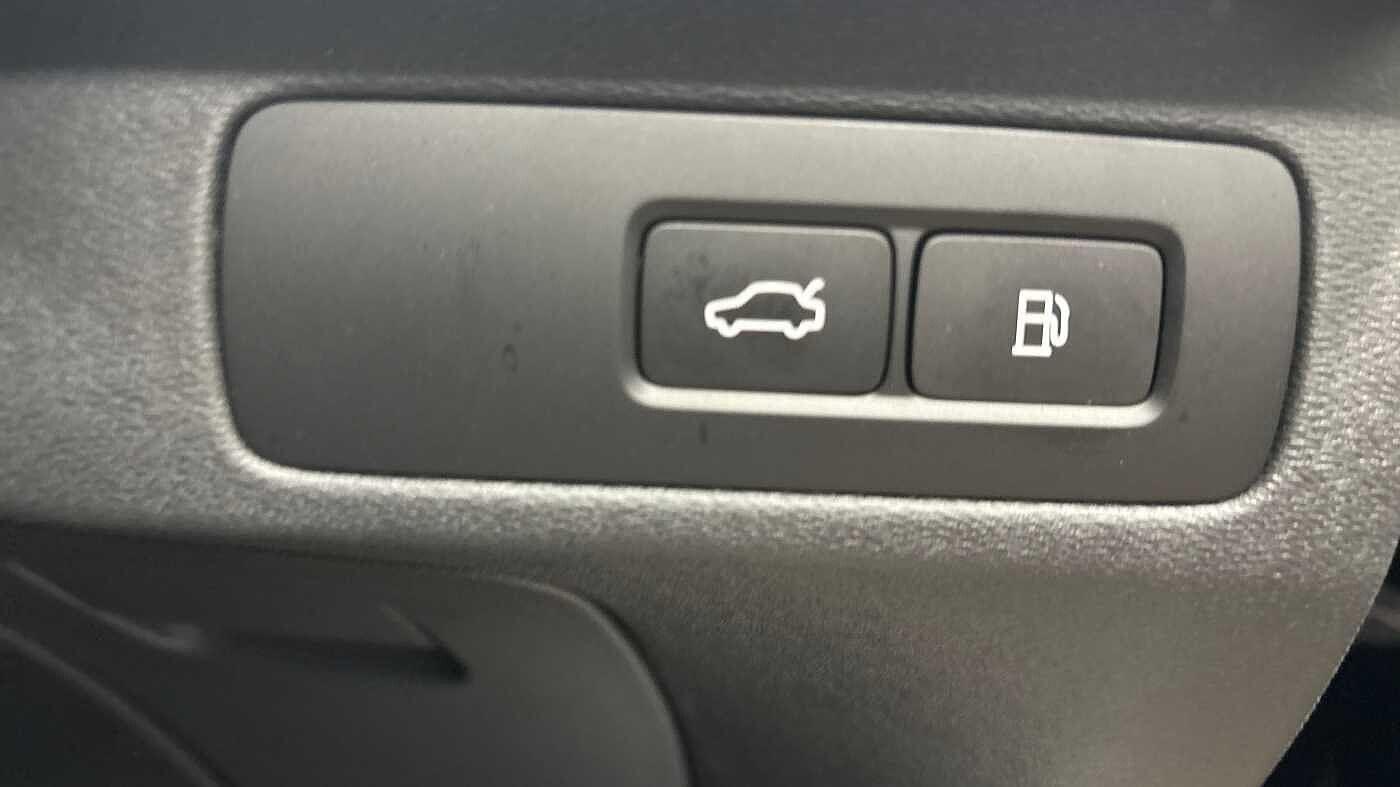 Used Volvo XC90 2025 for sale - 76389023: Photo 30