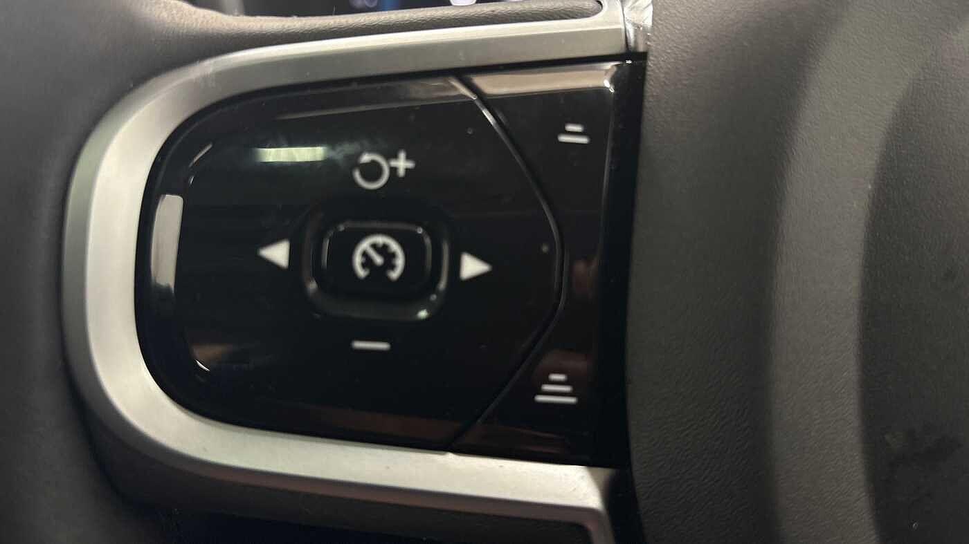 Used Volvo XC90 2025 for sale - 76389023: Photo 31