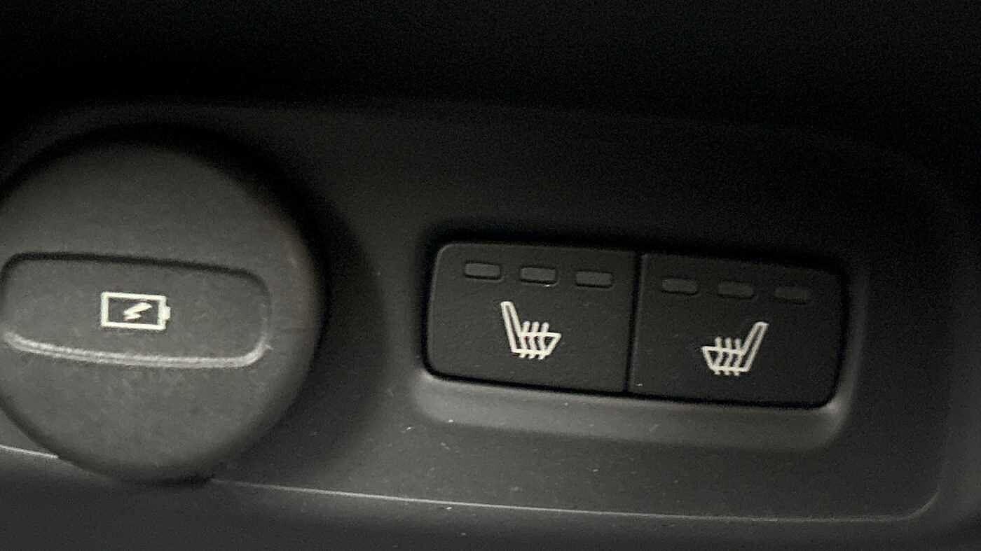 Used Volvo XC40 2024 for sale - 76472630: Photo 17