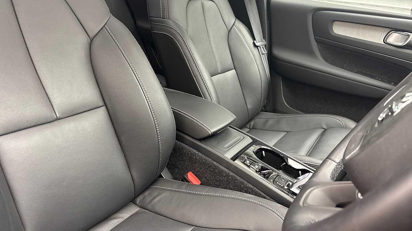 Used Volvo XC40 2024 for sale - 76472630: Photo 29