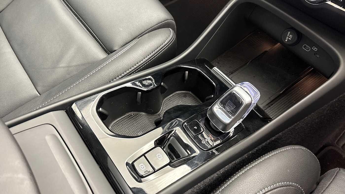 Used Volvo XC40 2024 for sale - 76472630: Photo 32