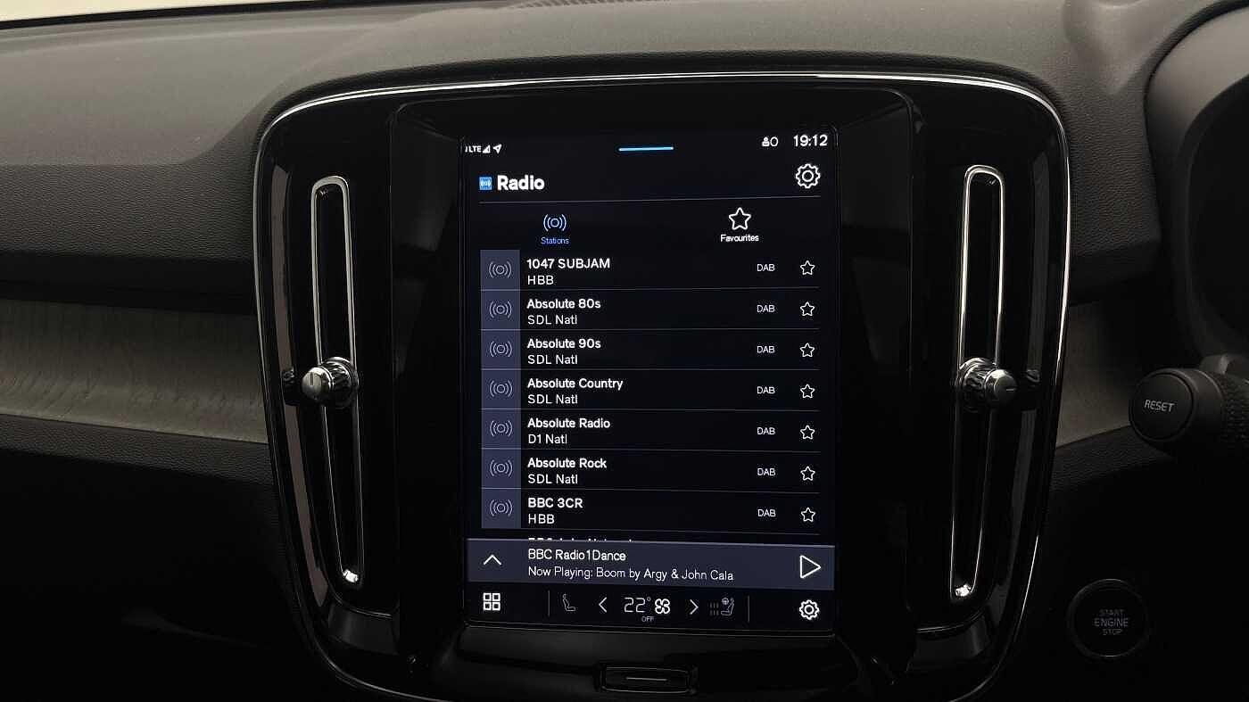 Used Volvo XC40 2024 for sale - 76472630: Photo 37