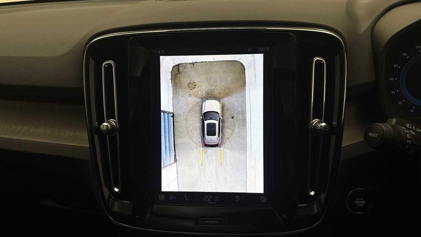 Used Volvo XC40 2024 for sale - 76472630: Photo 42