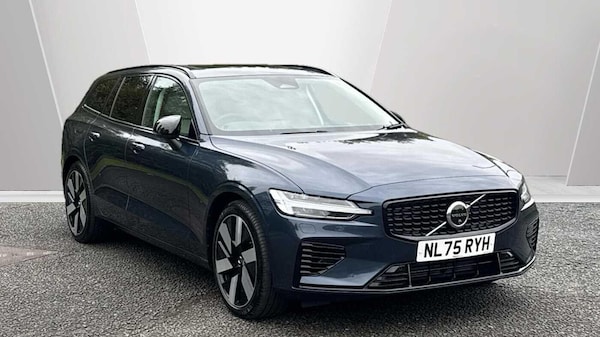 Used Volvo V60 2025 for sale - 76174968: Photo 1