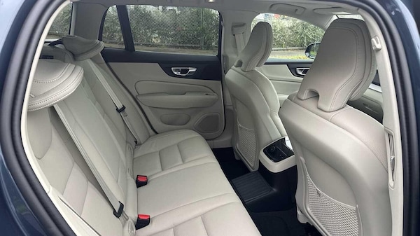 Used Volvo V60 2025 for sale - 76174968: Photo 35