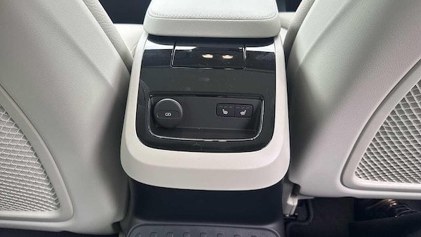 Used Volvo V60 2025 for sale - 76174968: Photo 39