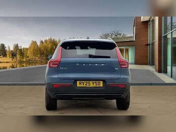 Used Volvo XC40 2025 for sale - 78471386: Photo